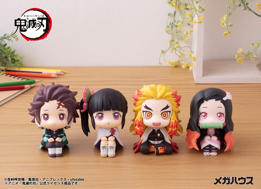 Demon Slayer Kimetsu no Yaiba Look Up PVC Statue Tanjiro Kamado 11 cm