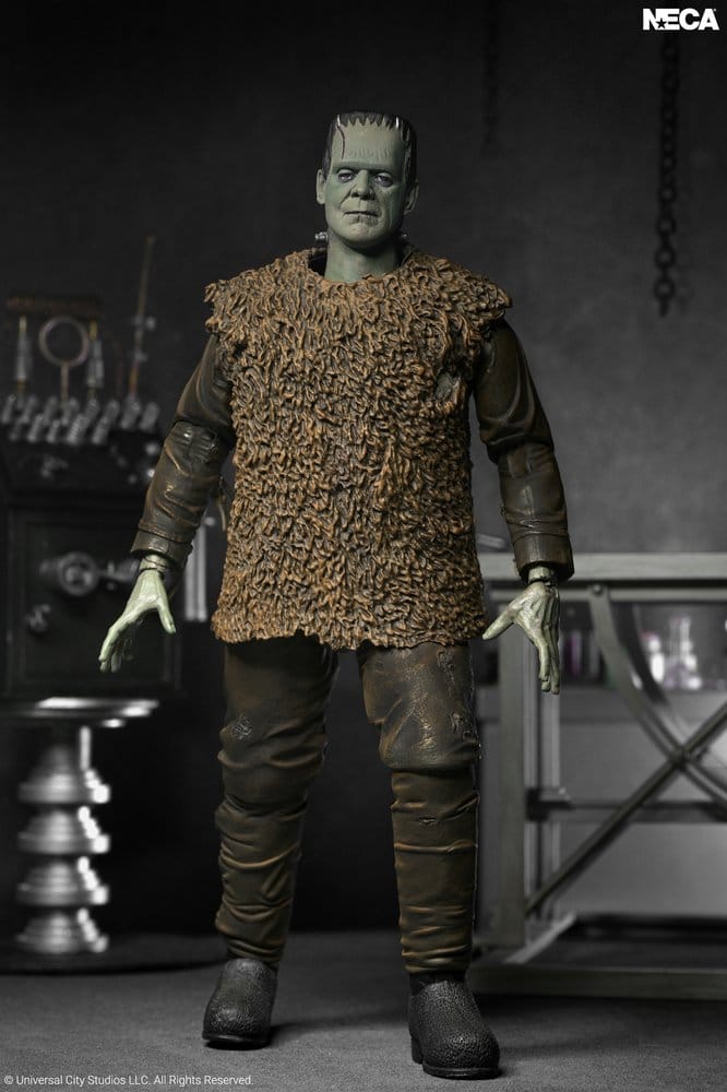 Universal Monsters: Son of Frankenstein Action Figure Ultimate Frankenstein's Monster 18 cm