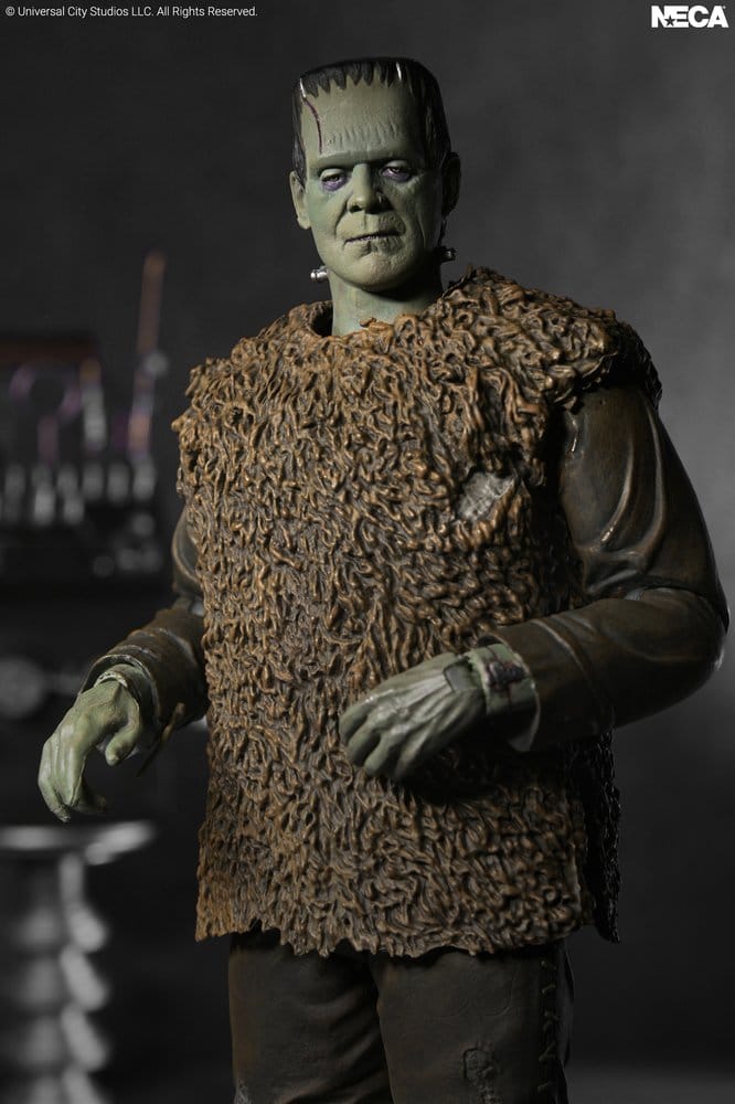 Universal Monsters: Son of Frankenstein Action Figure Ultimate Frankenstein's Monster 18 cm