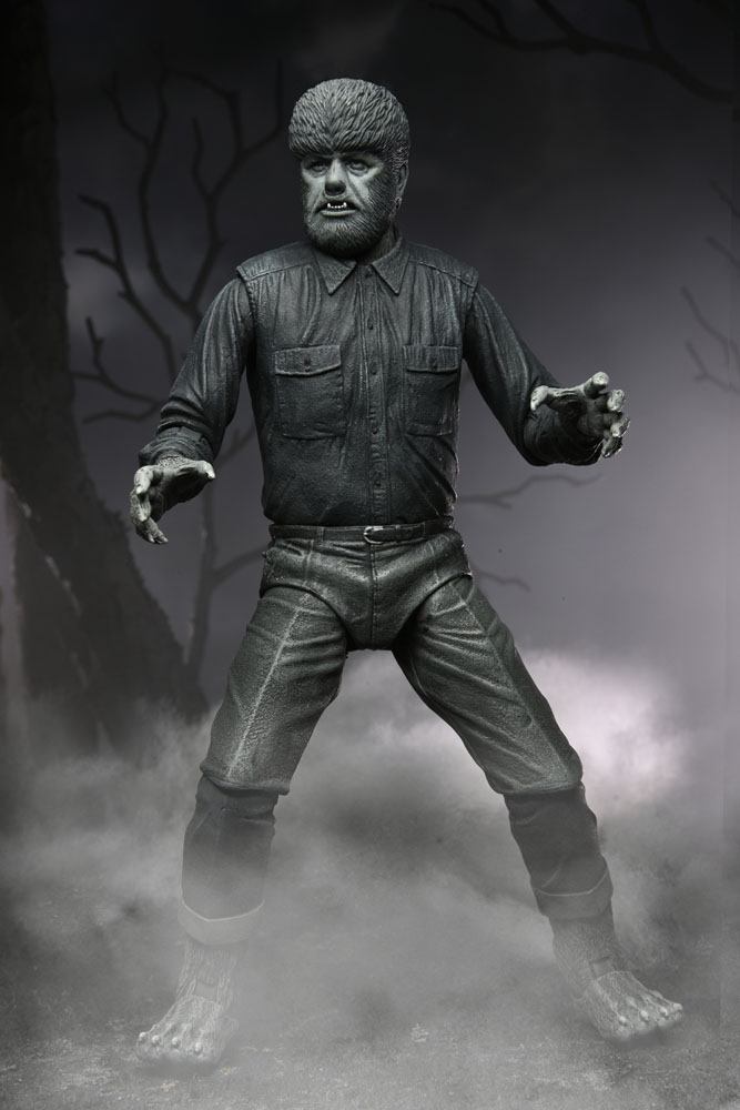 Universal Monsters Action Figure Ultimate The Wolf Man (Black & White) 18 cm