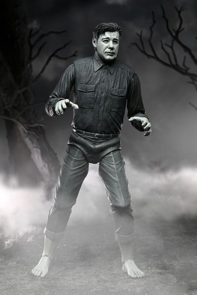 Universal Monsters Action Figure Ultimate The Wolf Man (Black & White) 18 cm