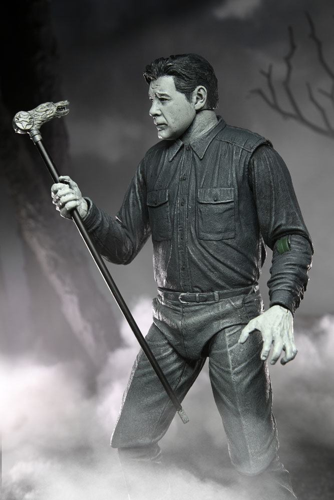 Universal Monsters Action Figure Ultimate The Wolf Man (Black & White) 18 cm