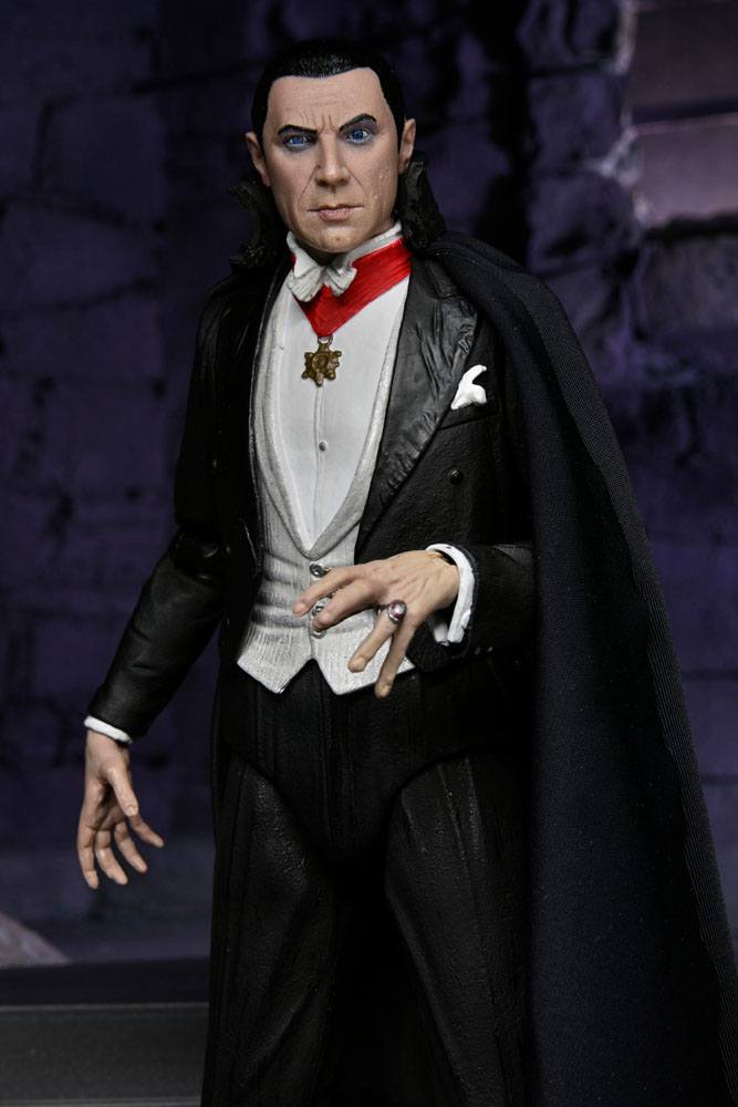 Universal Monsters Action Figure Ultimate Dracula (Transylvania) 18 cm