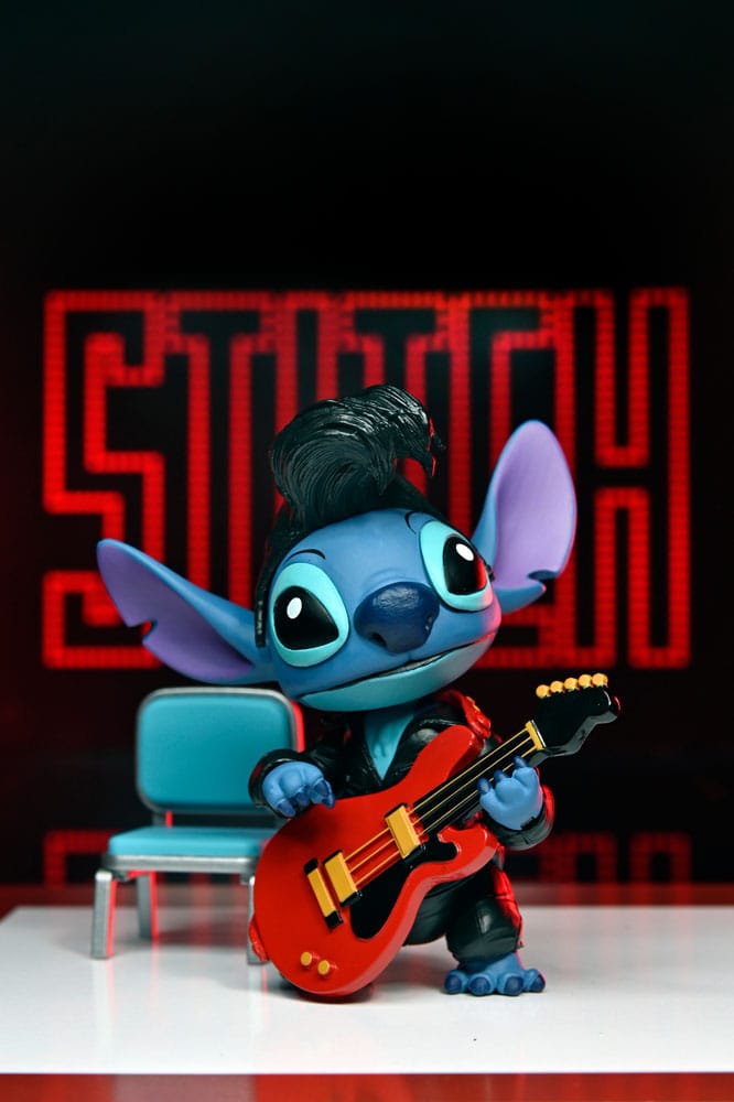 Lilo & Stitch Action Figure Ultimate Singer Elvis Stitch 7 cm