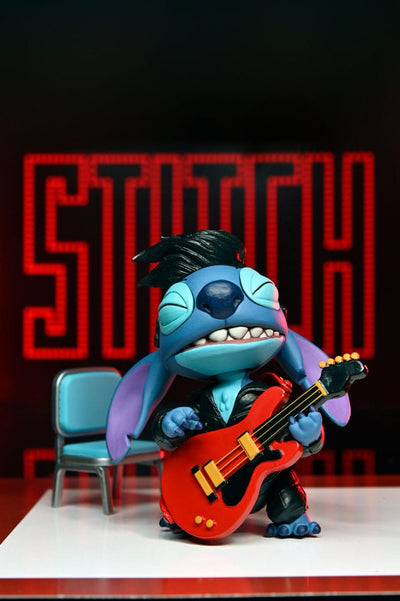 Lilo & Stitch Action Figure Ultimate Singer Elvis Stitch 7 cm