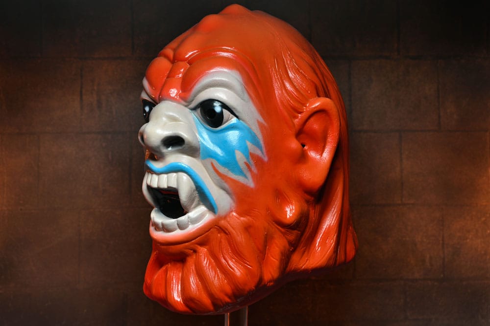 Masters of the Universe Replica Deluxe Latex Mask Beastman - Damaged packaging