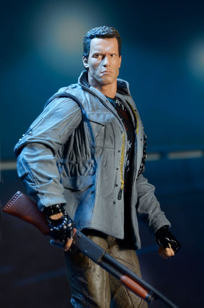 Terminator Action Figure Ultimate T-800 (Tech Noir) 18 cm
