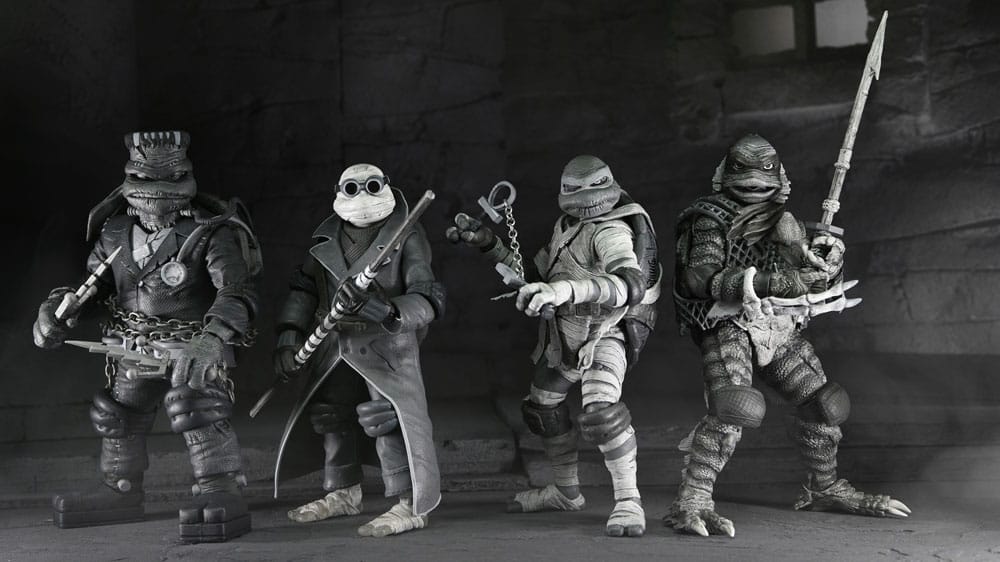 Universal Monsters x Teenage Mutant Ninja Turtles Action Figures 4-Pack Turtles Black &amp; White 18 cm