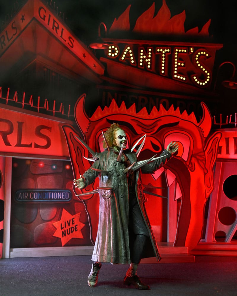 Beetlejuice (1988) Diorama Trenchcoat with Spikes Inferno Room Deluxe Set  - Damaged packaging