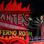 Beetlejuice (1988) Diorama Trenchcoat with Spikes Inferno Room Deluxe Set  - Damaged packaging