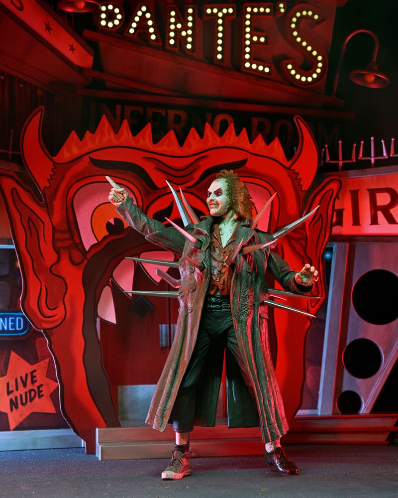 Beetlejuice (1988) Diorama Trenchcoat with Spikes Inferno Room Deluxe Set  - Damaged packaging
