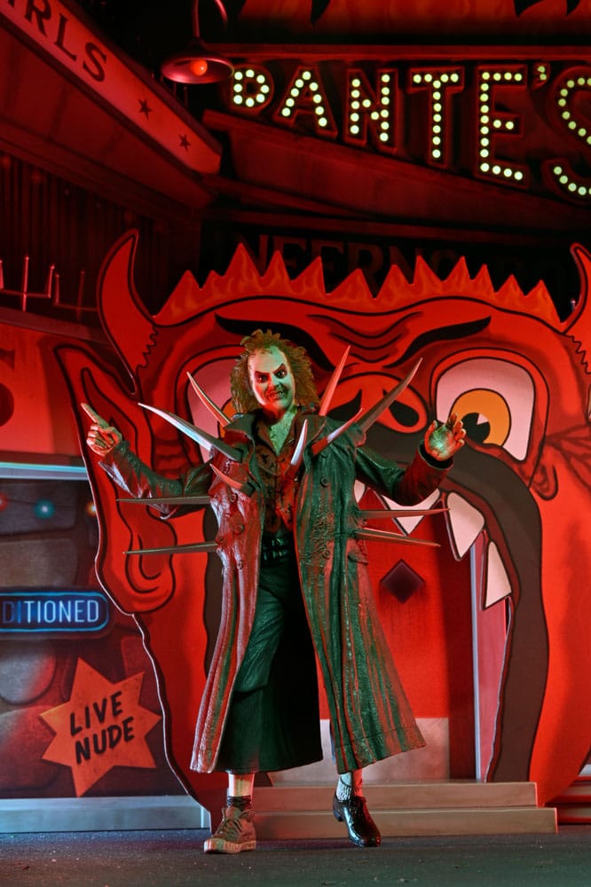 Beetlejuice (1988) Diorama Trenchcoat with Spikes Inferno Room Deluxe Set  - Damaged packaging