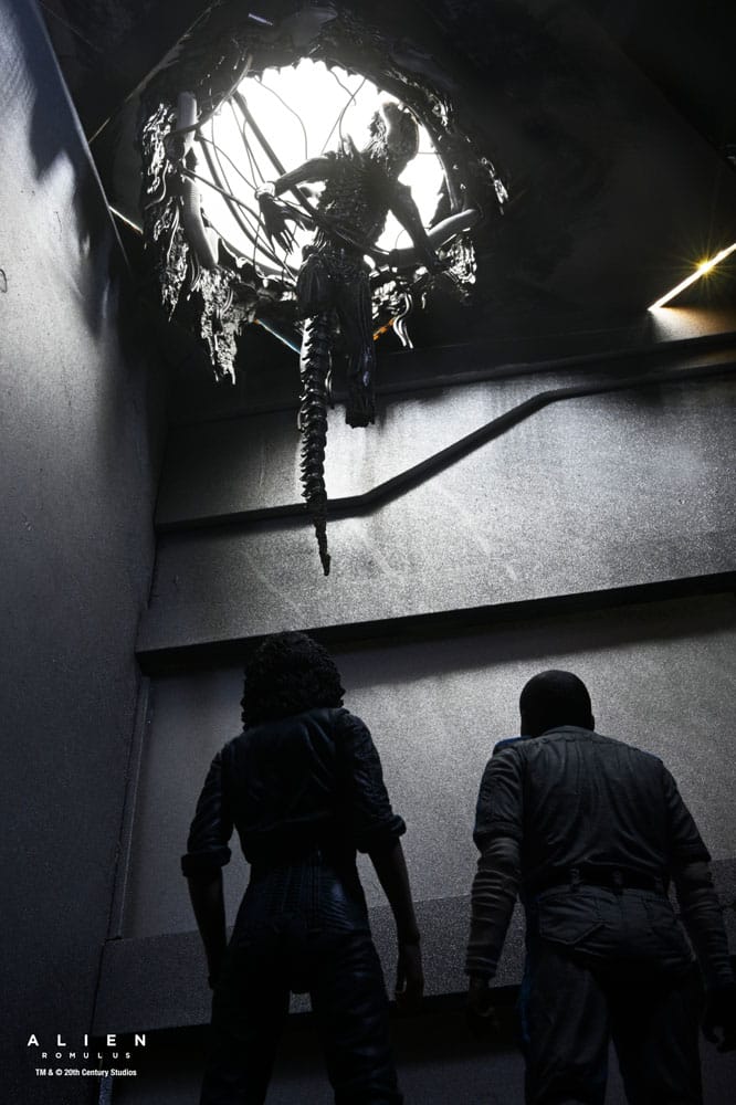 Alien: Romulus Action Figure Deluxe Suspended Lab Xenomorph XX121 18 cm - Damaged packaging
