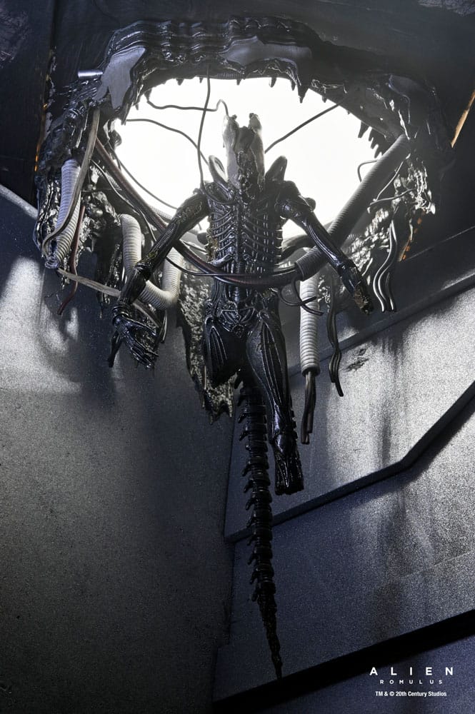 Alien: Romulus Action Figure Deluxe Suspended Lab Xenomorph XX121 18 cm - Damaged packaging