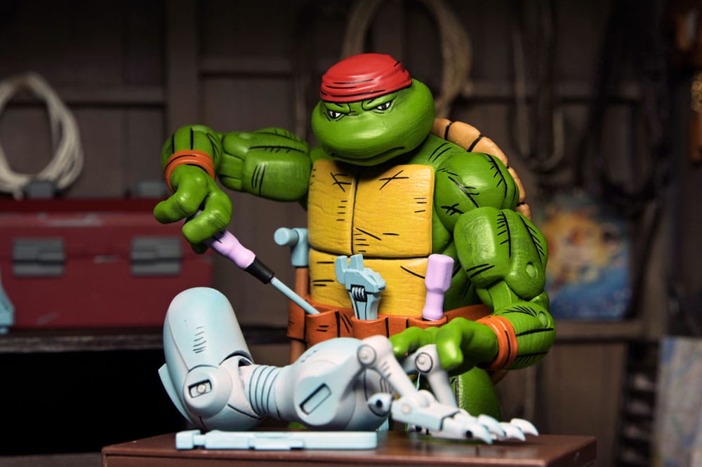 Teenage Mutant Ninja Turtles Action Figure Handyman Donatello 18 cm