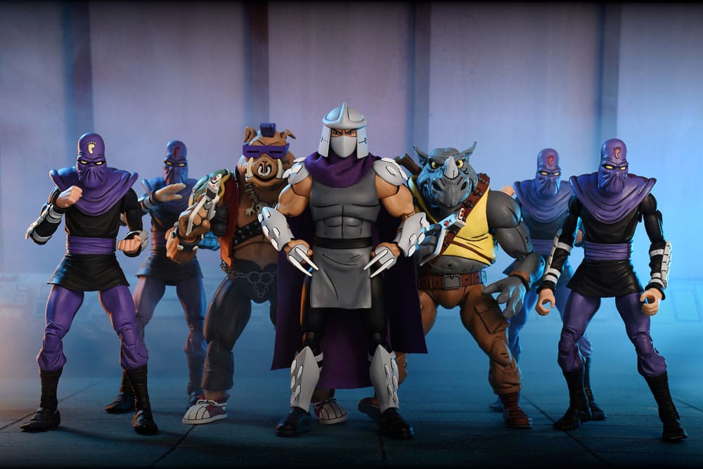 Teenage Mutant Ninja Turtles Action Figure Ultimate Shredder (Classic Colors) 18 cm