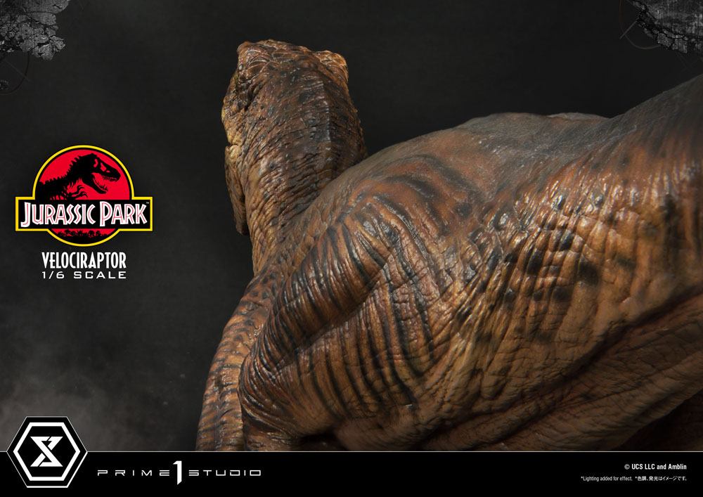 Jurassic Park Legacy Museum Collection Statue 1/6 Velociraptor Attack 38 cm