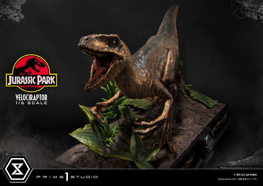 Jurassic Park Legacy Museum Collection Statue 1/6 Velociraptor Attack 38 cm