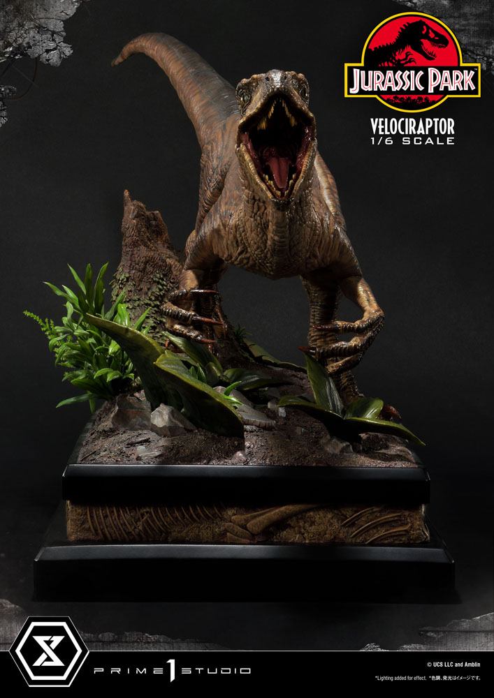 Jurassic Park Legacy Museum Collection Statue 1/6 Velociraptor Attack 38 cm