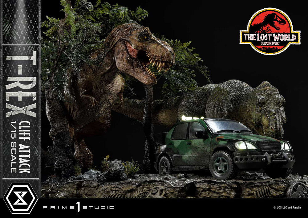 Jurassic World: The Lost World Statue 1/15 T-Rex Cliff Attack Bonus Version 53 cm