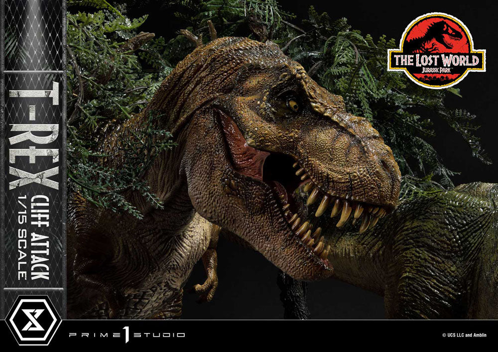 Jurassic World: The Lost World Statue 1/15 T-Rex Cliff Attack Bonus Version 53 cm