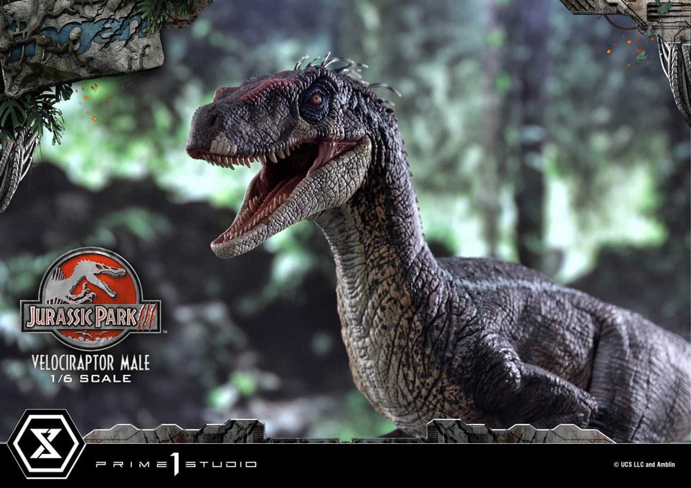 Jurassic Park III Legacy Museum Collection Statue 1/6 Velociraptor Male 40 cm