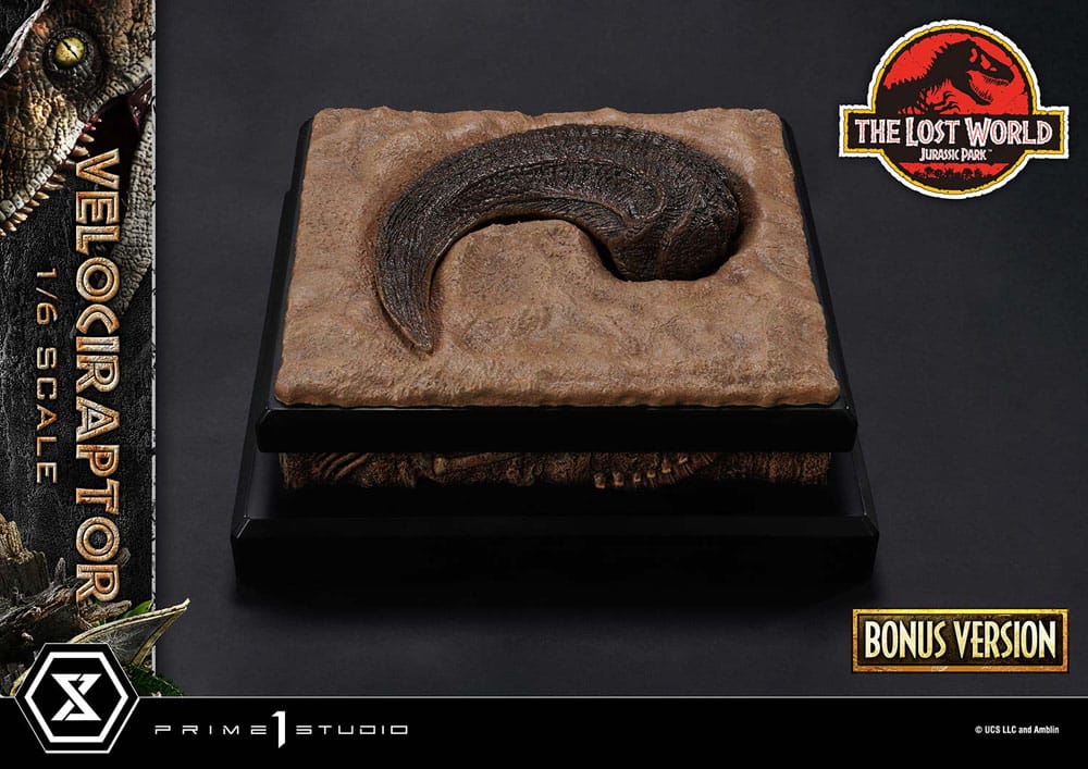 Jurassic Park II Legacy Museum Collection Statue 1/6 Velociraptor Bonus Version 41 cm