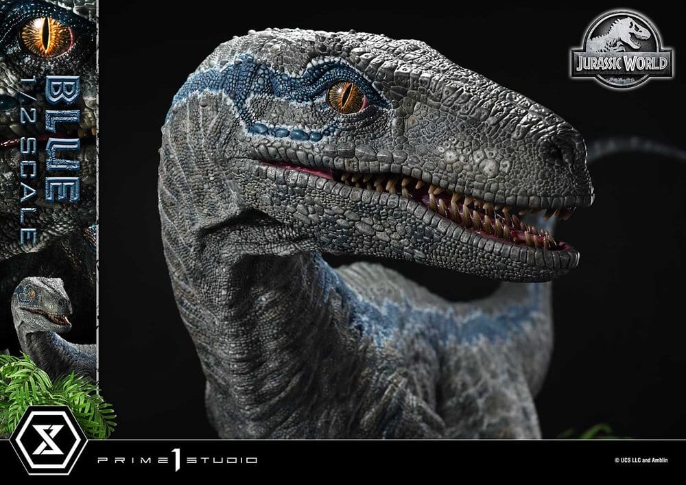 Jurassic World: Fallen Kingdom (Film) Legacy Museum Collection Statue 1/2 Blue 88 cm