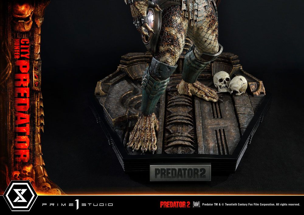 Predator 2 Museum Masterline Statue 1/3 City Hunter Predator 105 cm