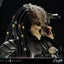 The Alien vs. Predator Museum Masterline Series Statue 1/3 Scar Predator Deluxe Version 93 cm