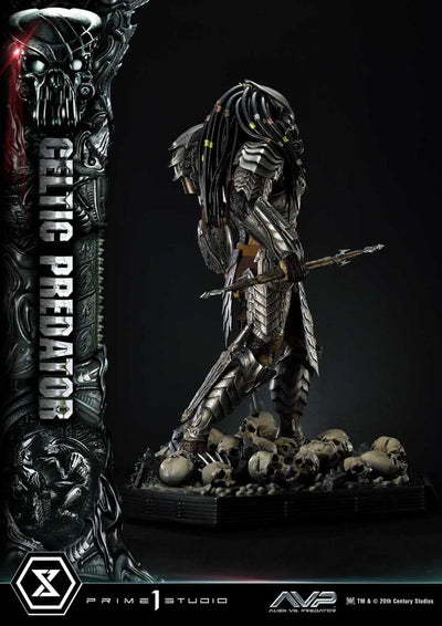 The Alien vs. Predator Museum Masterline Series Statue 1/3 Celtic Predator 95 cm