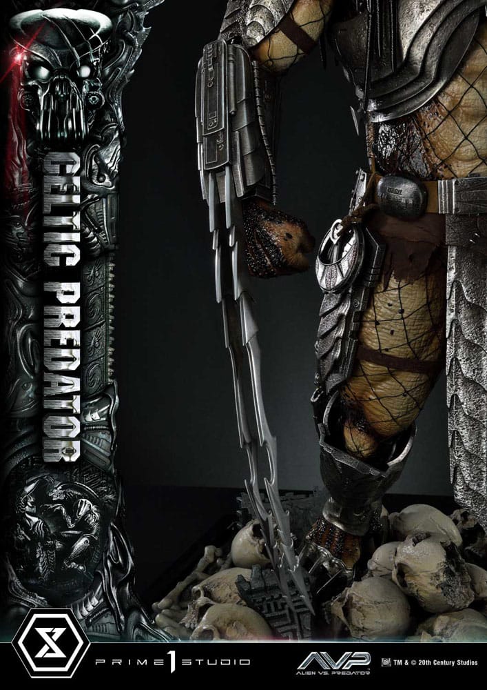 The Alien vs. Predator Museum Masterline Series Statue 1/3 Celtic Predator 95 cm