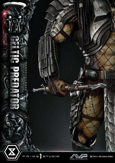 The Alien vs. Predator Museum Masterline Series Statue 1/3 Celtic Predator 95 cm