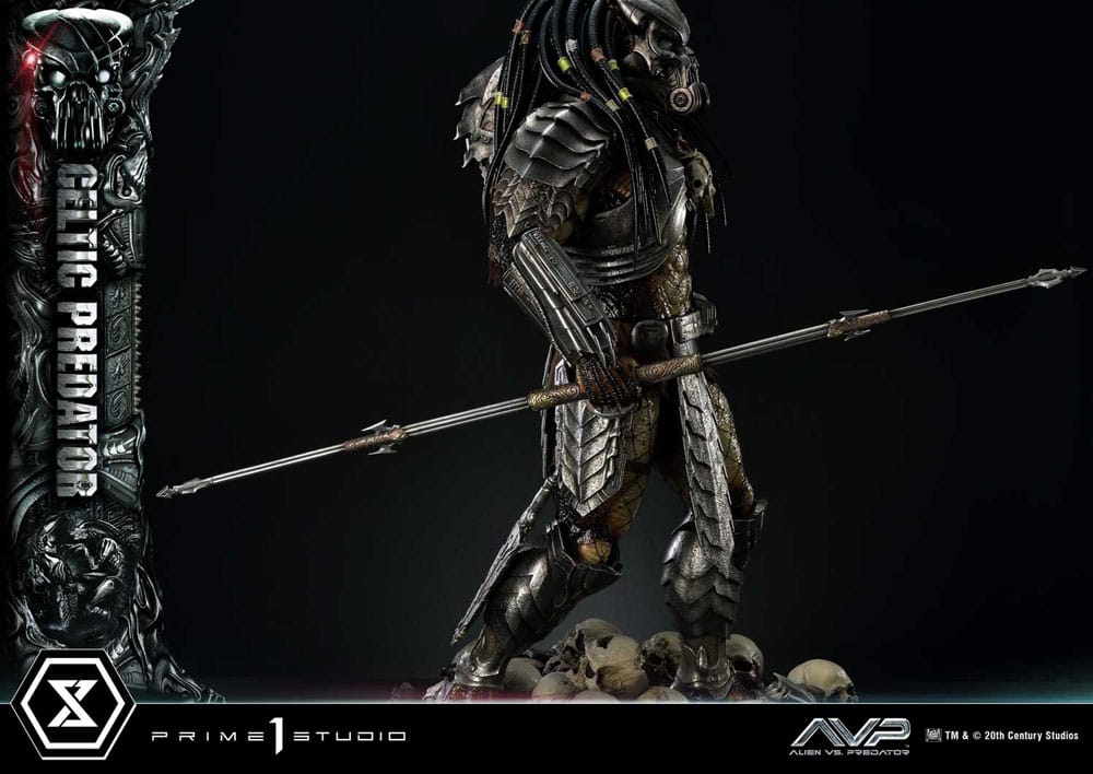 The Alien vs. Predator Museum Masterline Series Statue 1/3 Celtic Predator Bonus Ver. 95 cm