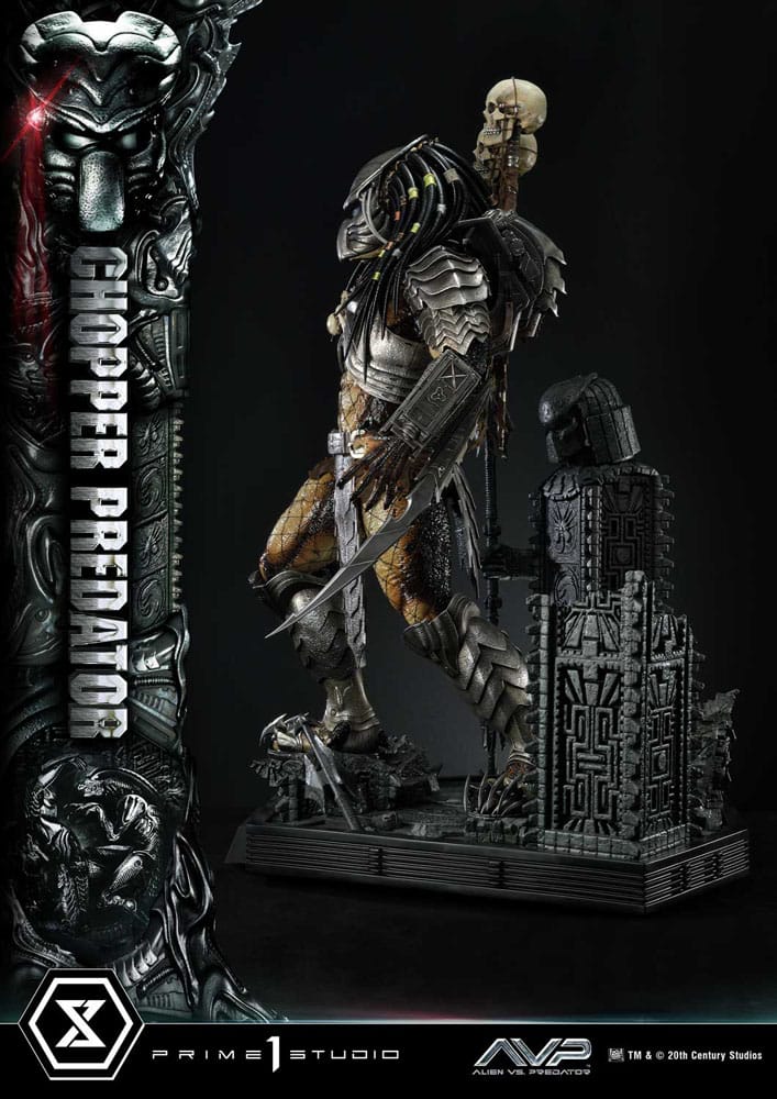 The Alien vs. Predator Museum Masterline Series Statue 1/3 Chopper Predator 103 cm