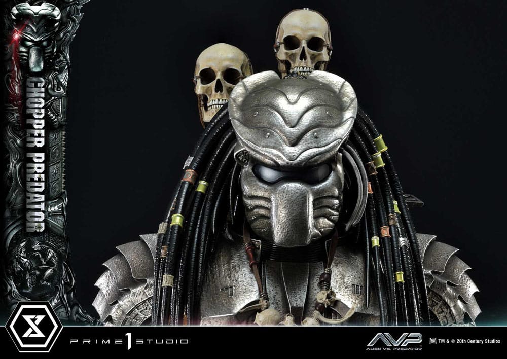 The Alien vs. Predator Museum Masterline Series Statue 1/3 Chopper Predator 103 cm