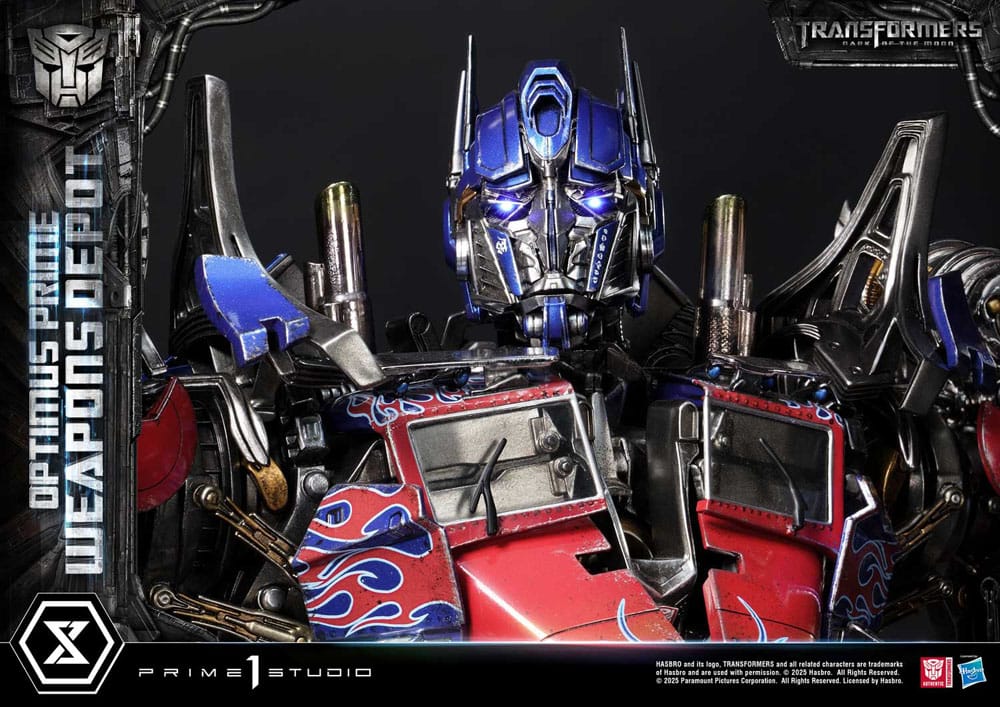 Transformers: Dark of the Moon (Film) Museum Masterline Statue Optimus Prime Weapons Depot Bonus Version 127 cm
