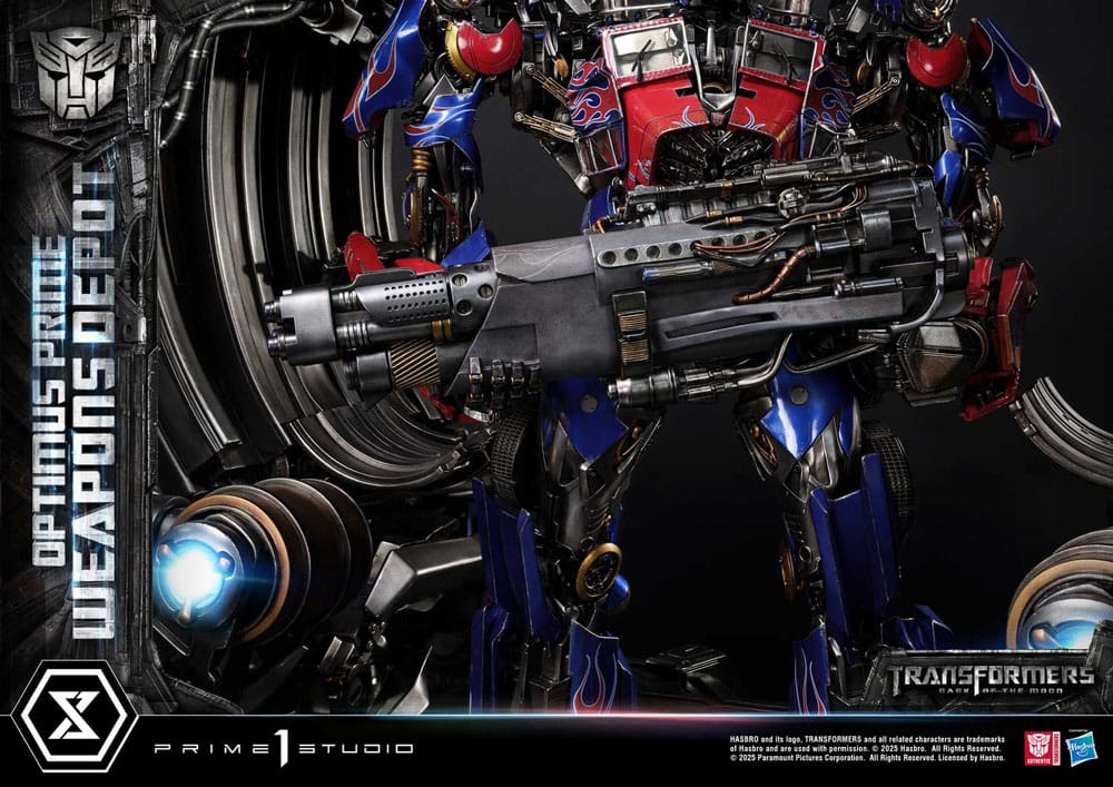 Transformers: Dark of the Moon (Film) Museum Masterline Statue Optimus Prime Weapons Depot Bonus Version 127 cm