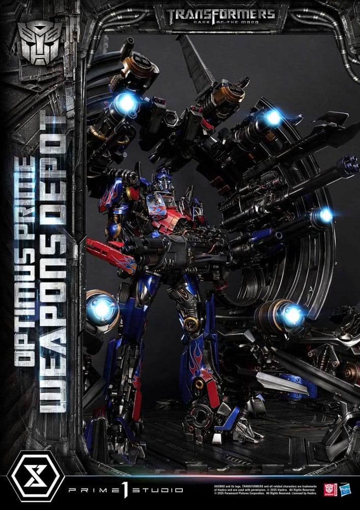 Transformers: Dark of the Moon (Film) Museum Masterline Statue Optimus Prime Weapons Depot Bonus Version 127 cm