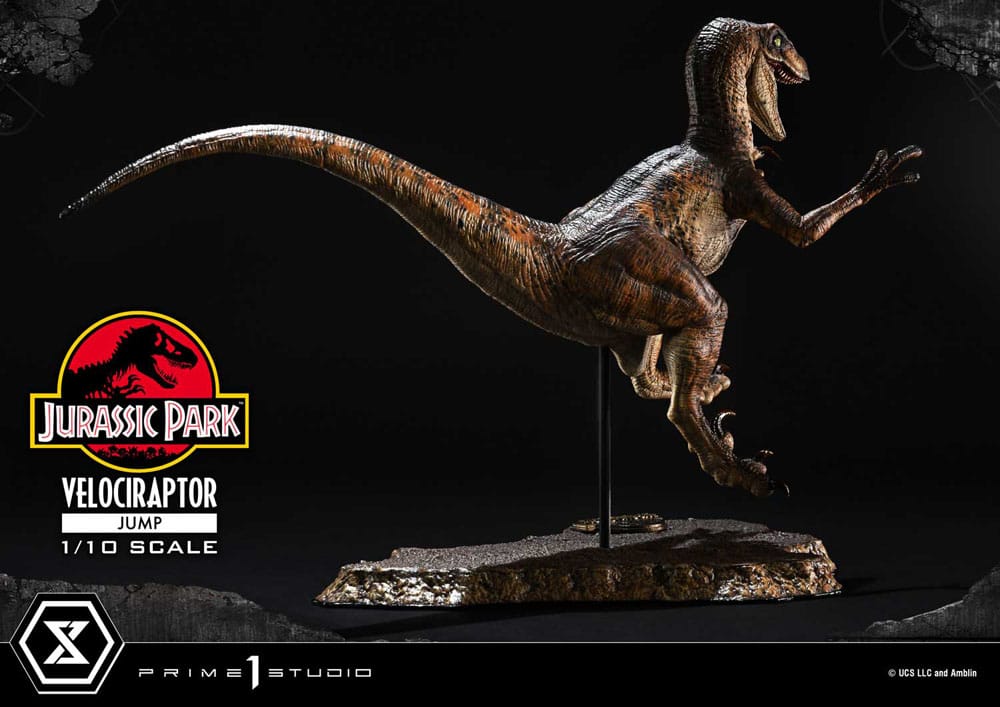 Jurassic Park Prime Collectibles Statue 1/10 Velociraptor Jump 21 cm