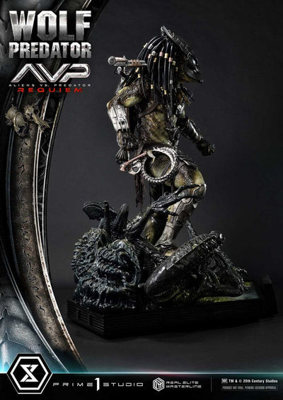 Alien vs. Predator Real Elite Masterline Series Statue 1/3 Requiem Wolf Predator 95 cm