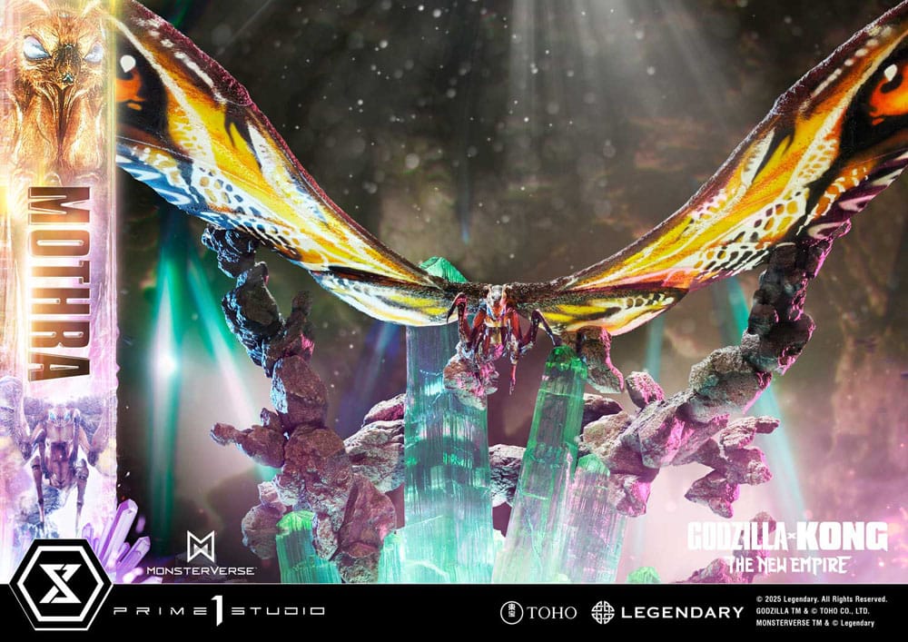 Godzilla x Kong: The New Empire Ultimate Diorama Masterline Series Statue Mothra 113 cm