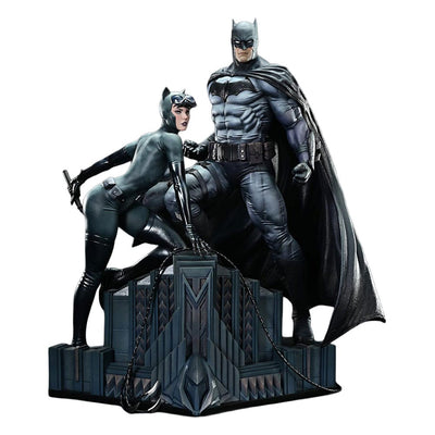 DC Comics Ultimate Premium Masterline Series Statue 1/4 Batman & Catwoman (Concept Design by Clay Mann) 56 cm