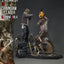 Resident Evil 4 Ultimate Premium Masterline Series Statue 1/4 Leon S. Kennedy vs. Chainsaw Villager 76 cm