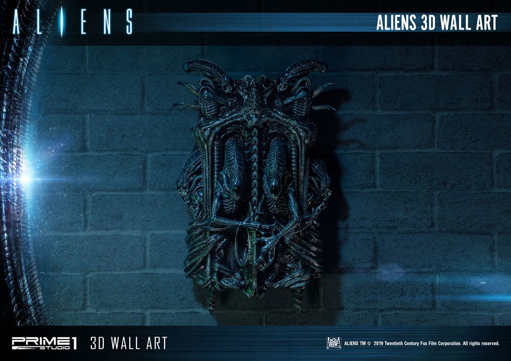 Aliens 3D Wall Art 32 x 50 cm