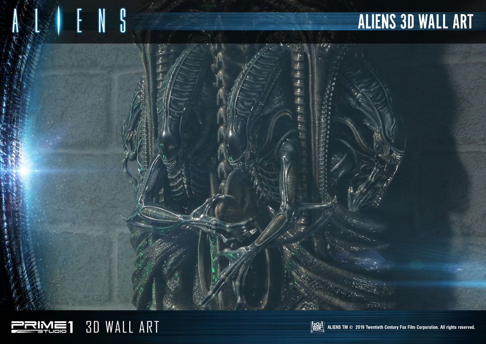 Aliens 3D Wall Art 32 x 50 cm