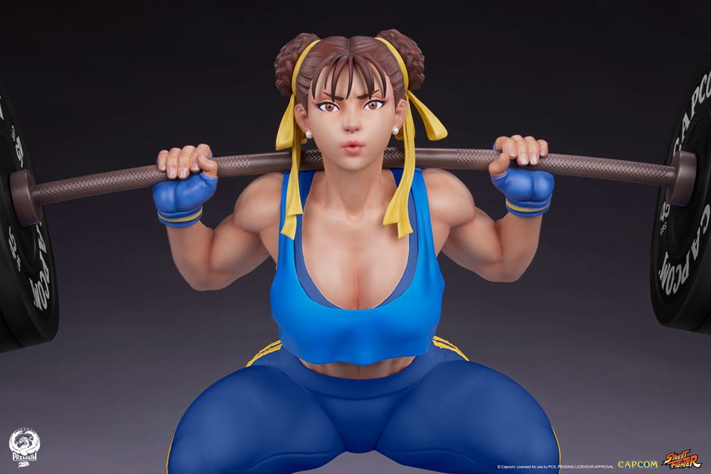 Street Fighter Premier Series Statue 1/4 Chun-Li Powerlifting (Alpha Edition) 37 cm