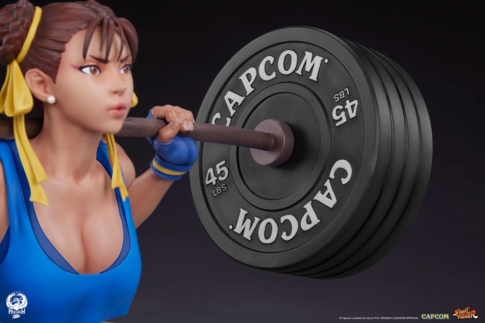 Street Fighter Premier Series Statue 1/4 Chun-Li Powerlifting (Alpha Edition) 37 cm