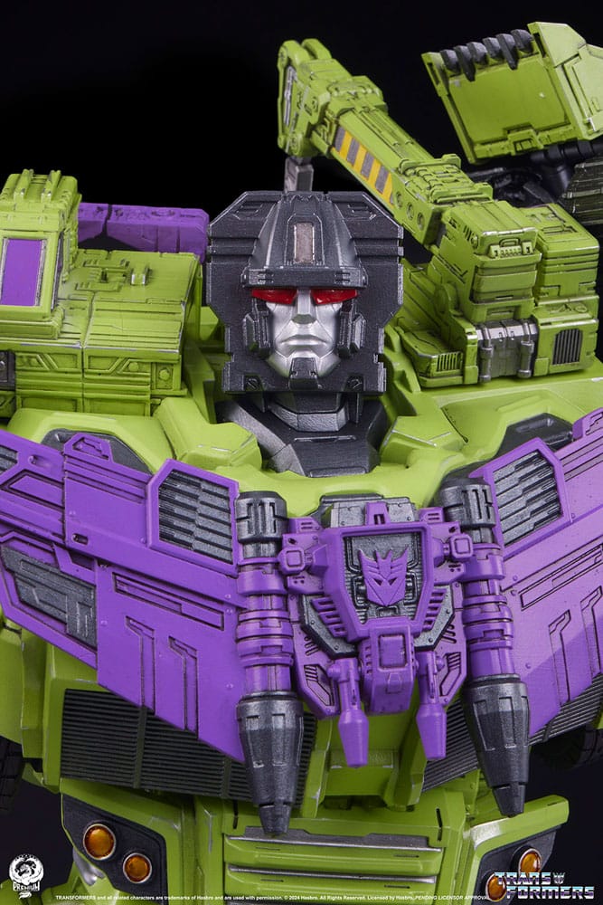 Transformers Museum Scale Statue Devastator 114 cm