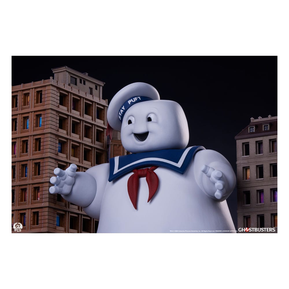 The Ghostbusters Diorama Statue Stay Puft Marshmallow Man 74 cm